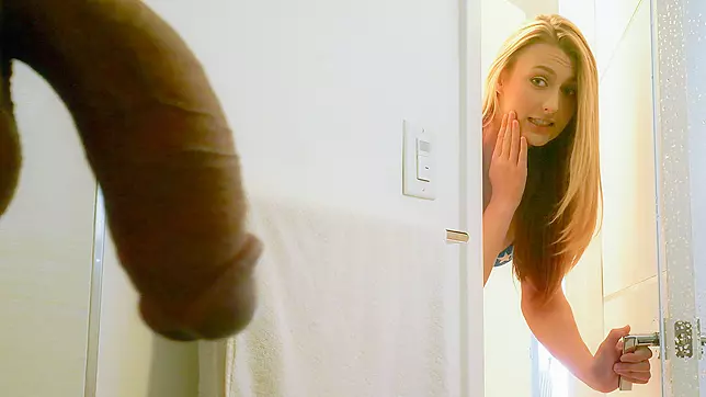 My horny sister saw my huge schlong in the shower and made me drill her pussy