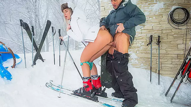 Sexy blondes on skis are getting horny and need some dick at the Olympic games